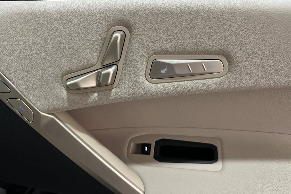 2023 BMW iX xDrive50