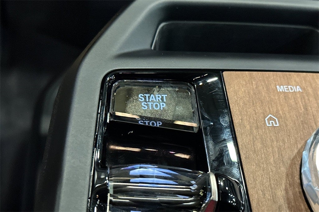 2023 BMW iX xDrive50