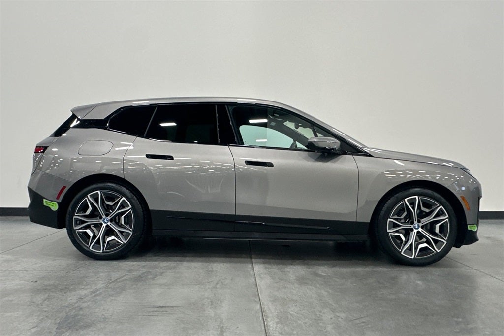 2023 BMW iX xDrive50