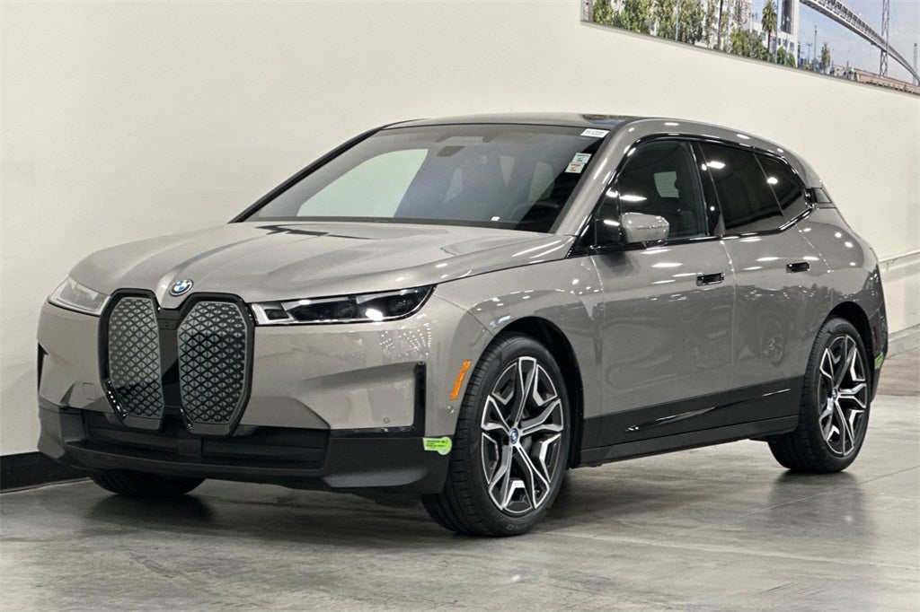 2023 BMW iX xDrive50