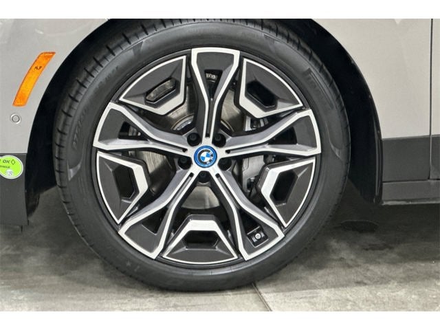 2023 BMW iX xDrive50