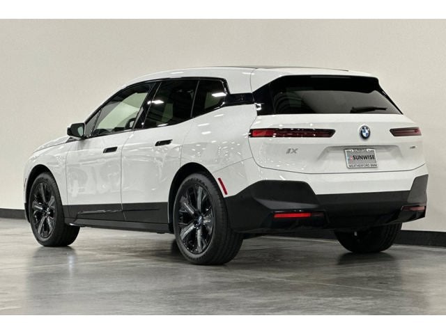 2024 BMW iX xDrive50