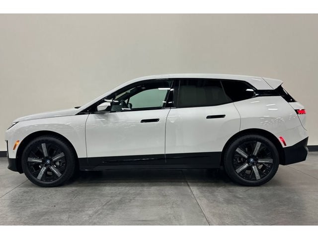 2024 BMW iX xDrive50
