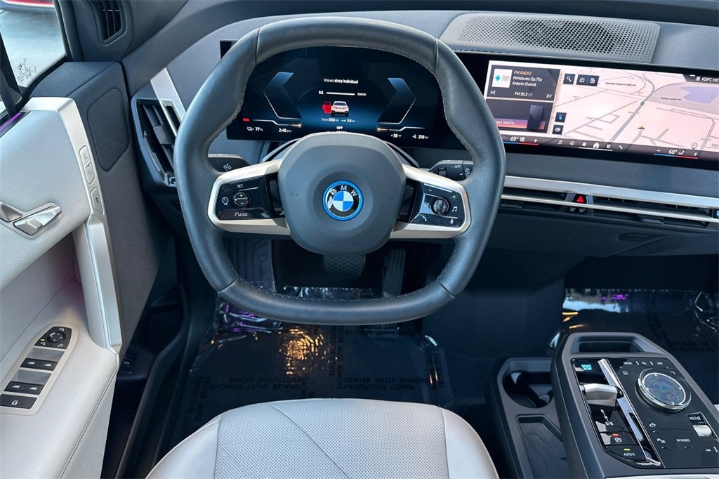 2025 BMW iX xDrive50