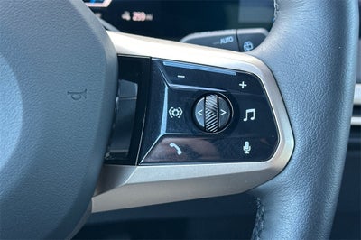 2025 BMW iX xDrive50