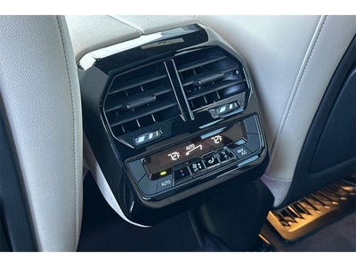 2025 BMW iX xDrive50