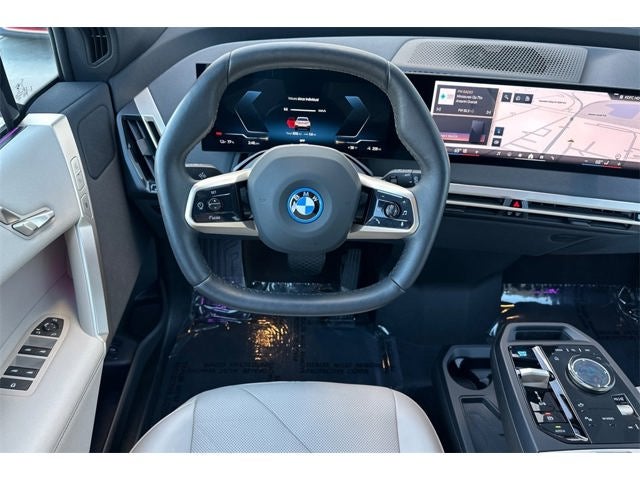 2025 BMW iX xDrive50