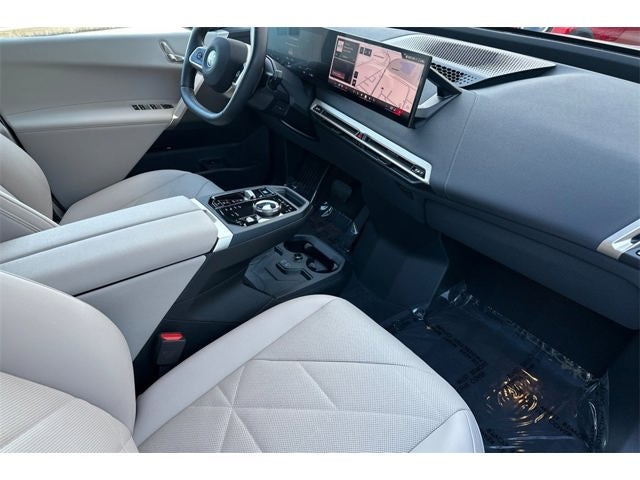 2025 BMW iX xDrive50