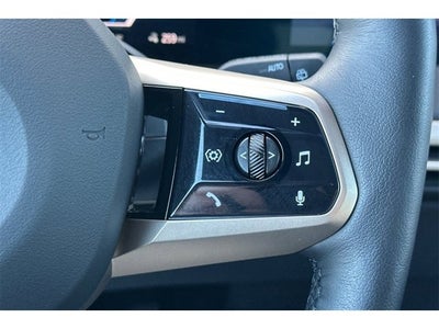 2025 BMW iX xDrive50