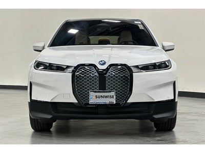 2025 BMW iX xDrive50