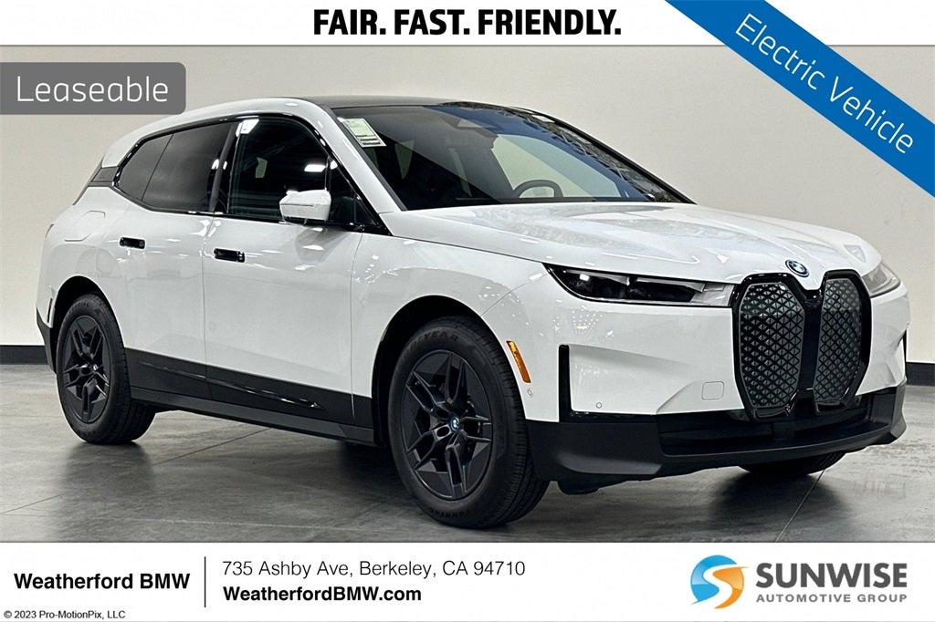 2025 BMW iX xDrive50