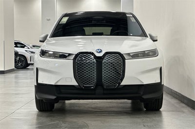 2025 BMW iX xDrive50