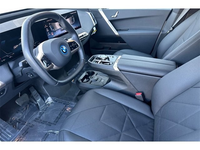 2025 BMW iX xDrive50