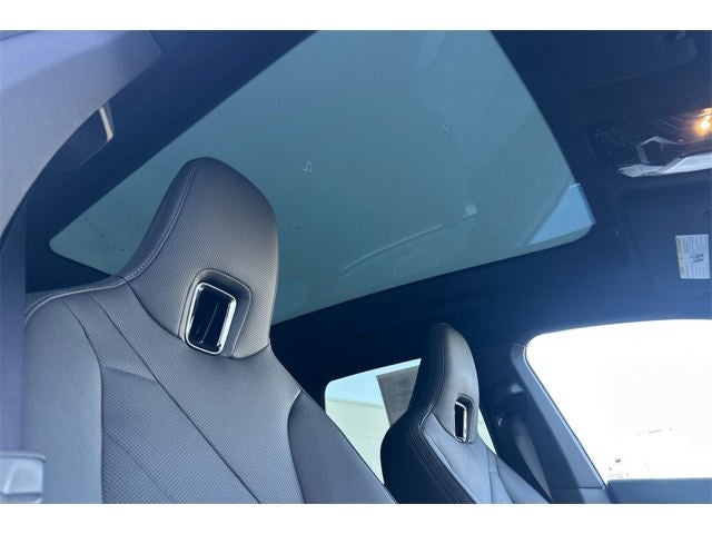 2025 BMW iX xDrive50