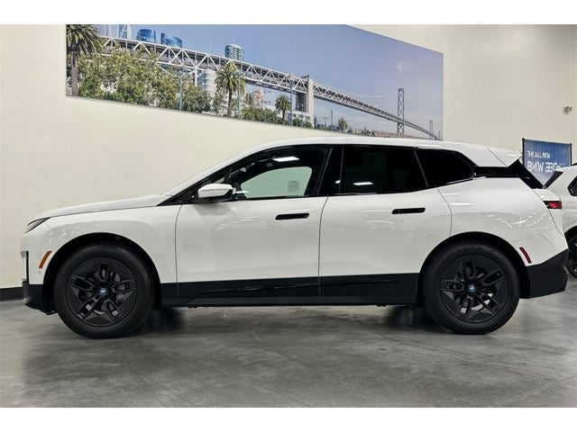 2025 BMW iX xDrive50