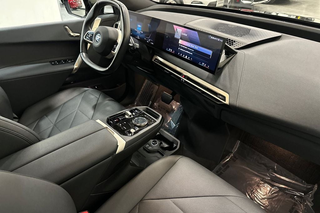 2024 BMW iX xDrive50