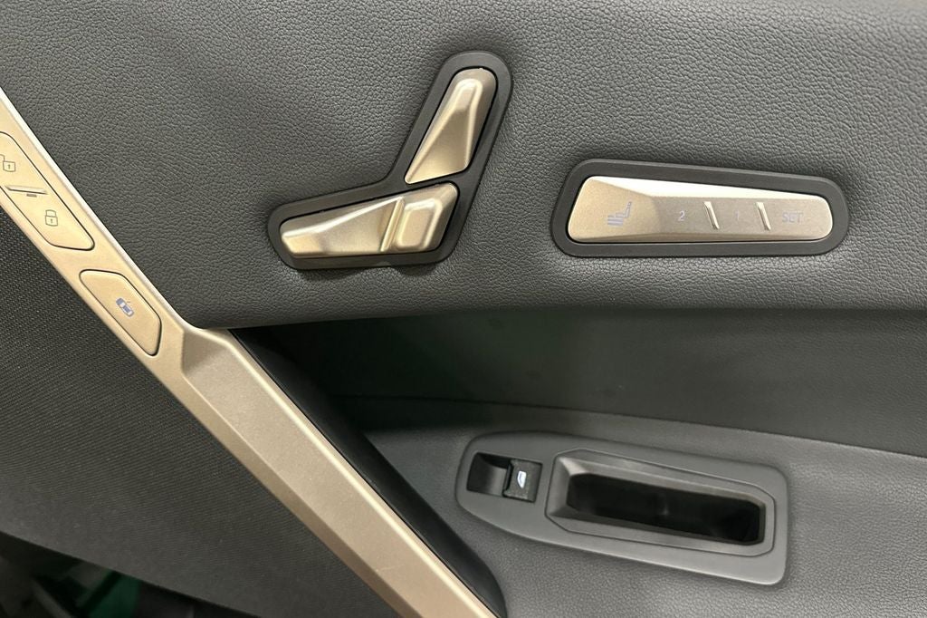 2024 BMW iX xDrive50