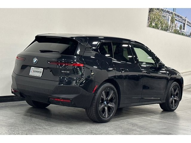 2024 BMW iX xDrive50
