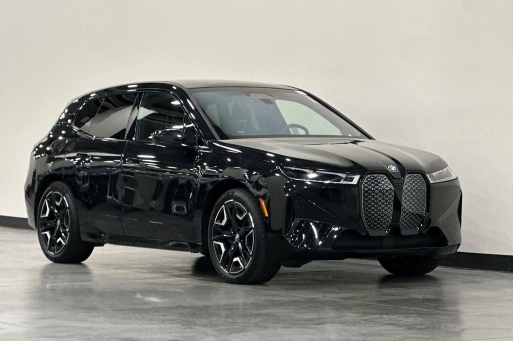 2023 BMW iX M60