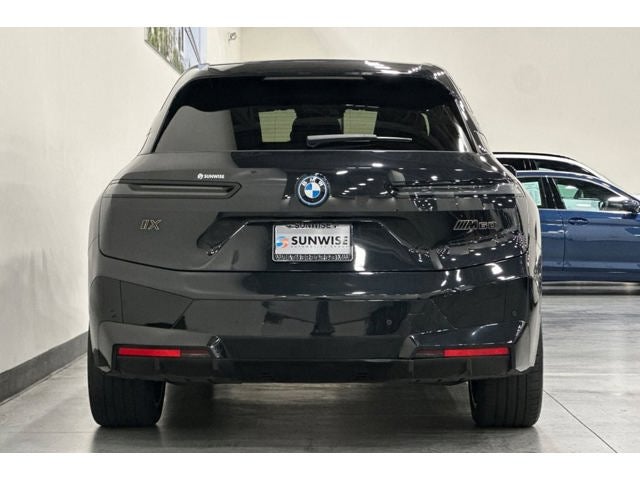 2023 BMW iX M60