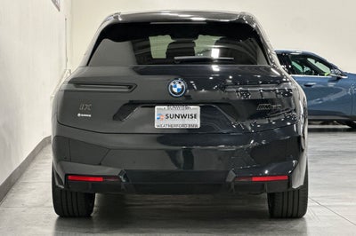 2025 BMW iX M60