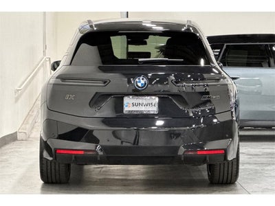 2025 BMW iX M60