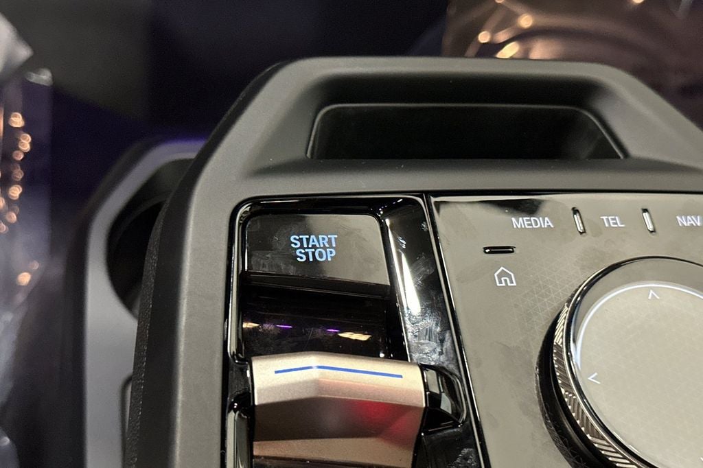 2026 BMW iX xDrive45