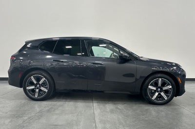 2026 BMW iX xDrive45