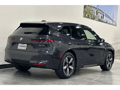 2026 BMW iX xDrive45