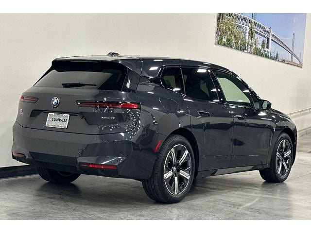 2026 BMW iX xDrive45