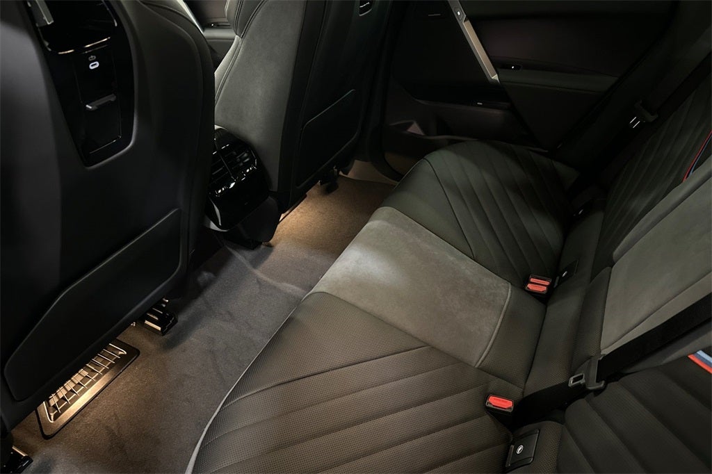 2026 BMW iX xDrive45