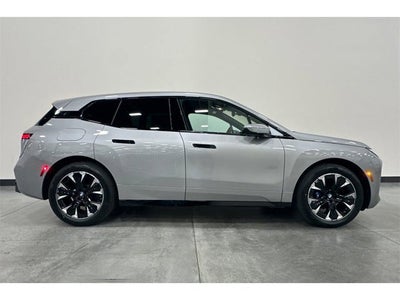 2026 BMW iX xDrive45