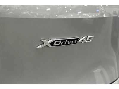 2026 BMW iX xDrive45