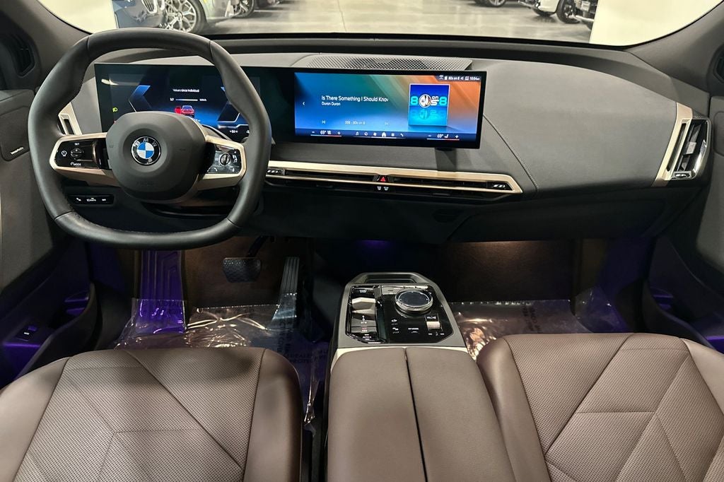 2026 BMW iX xDrive45