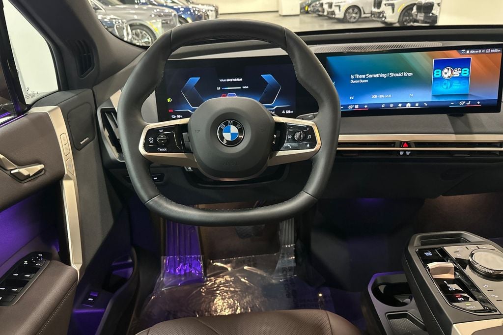 2026 BMW iX xDrive45