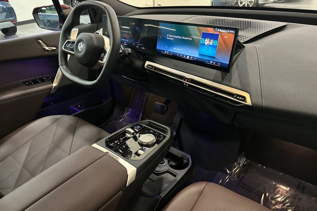 2026 BMW iX xDrive45