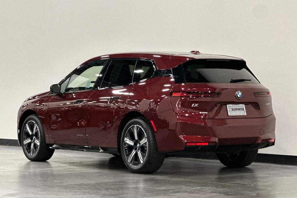 2026 BMW iX xDrive45