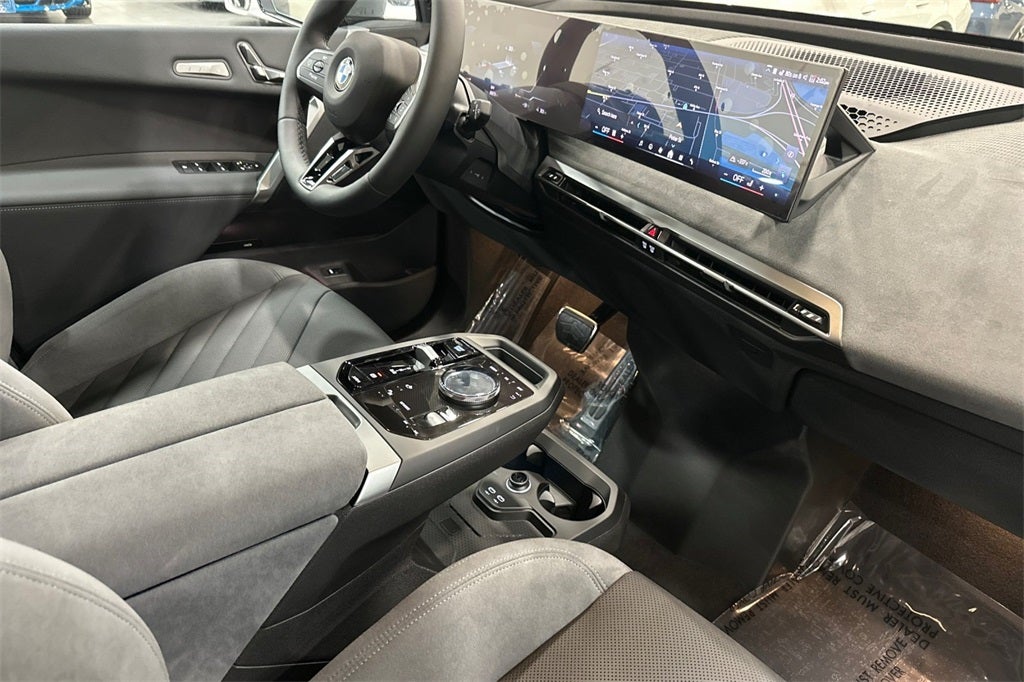 2026 BMW iX xDrive45