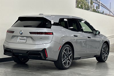 2026 BMW iX xDrive45