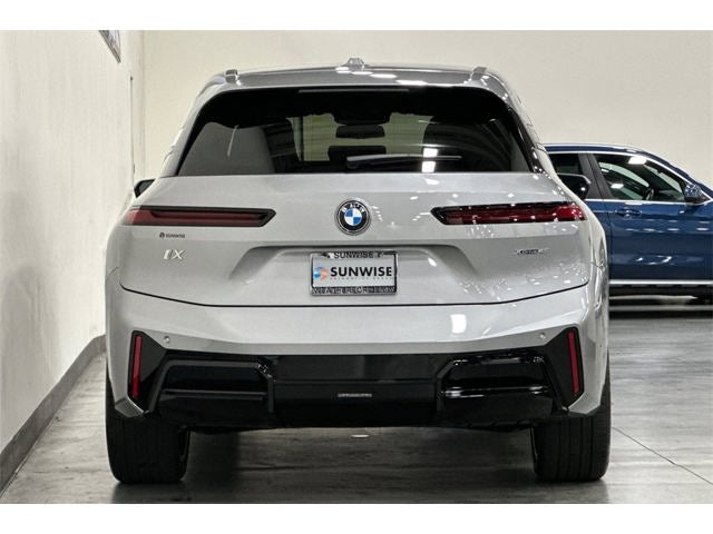 2026 BMW iX xDrive45