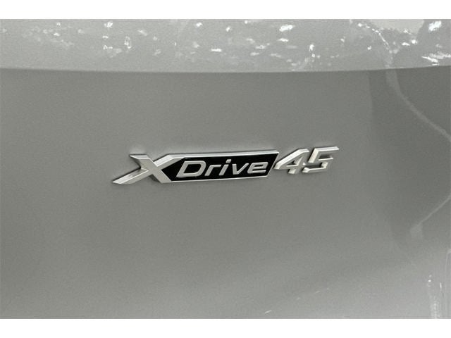 2026 BMW iX xDrive45