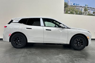 2026 BMW iX xDrive45