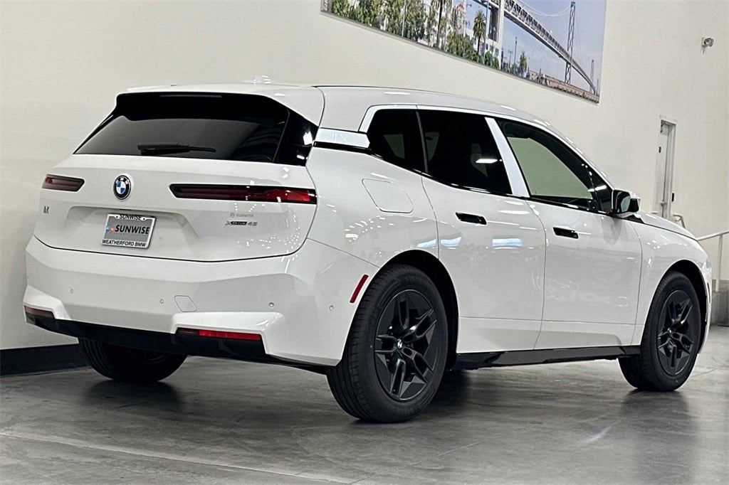 2026 BMW iX xDrive45