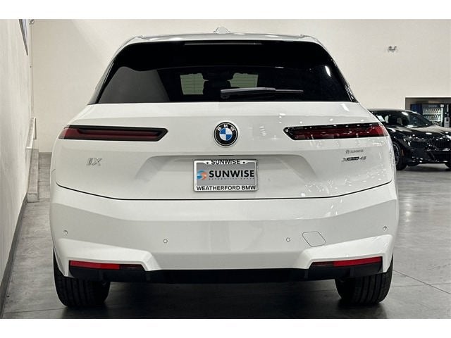 2026 BMW iX xDrive45