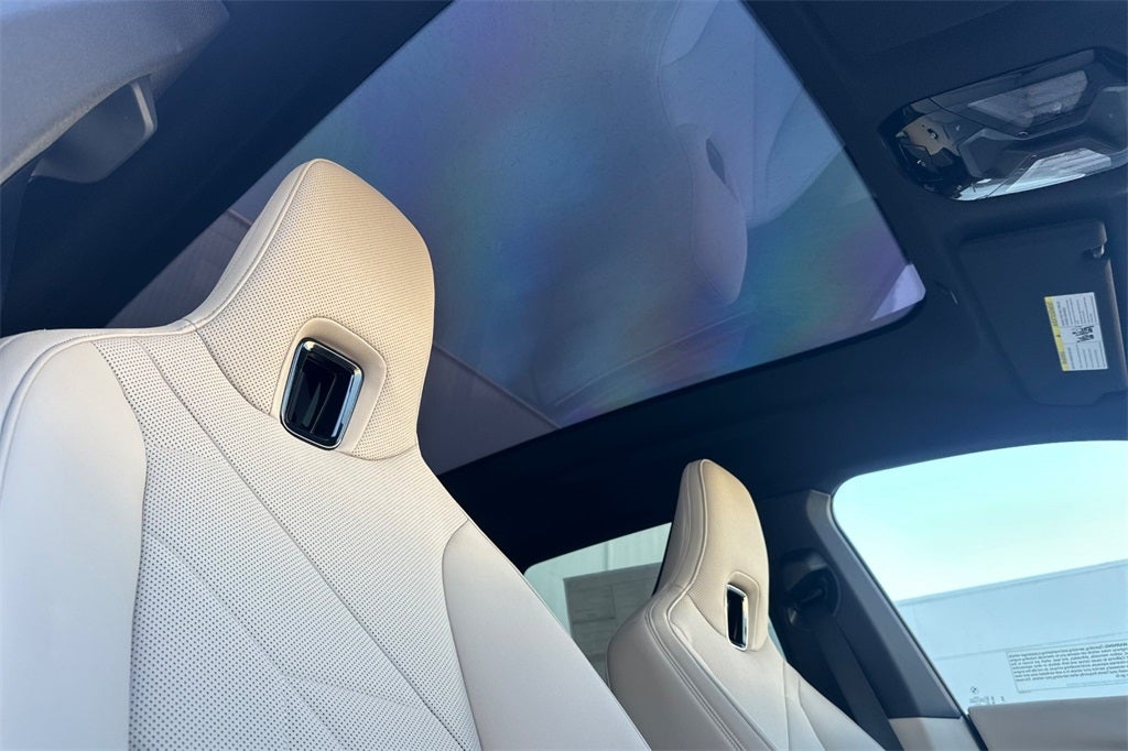 2026 BMW iX xDrive60