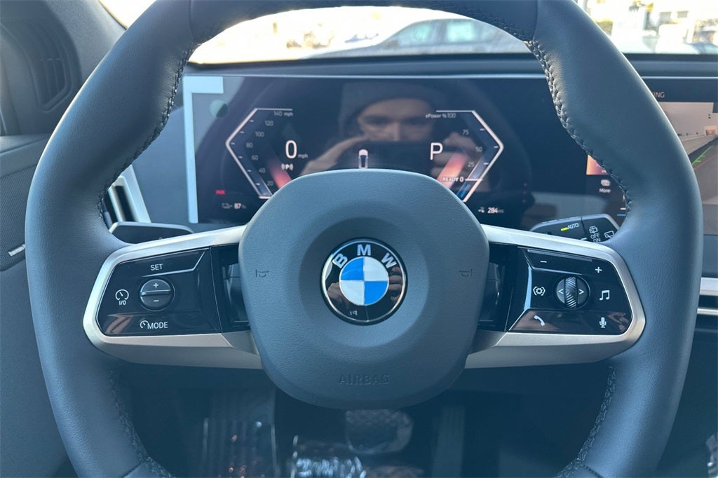 2026 BMW iX xDrive60