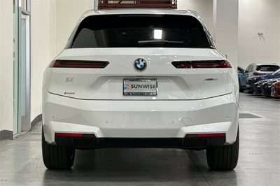 2026 BMW iX xDrive60
