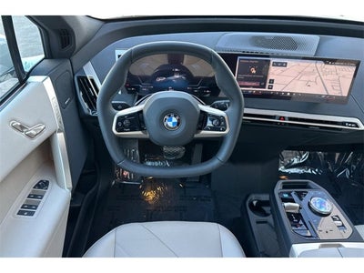 2026 BMW iX xDrive60