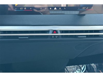 2026 BMW iX xDrive60