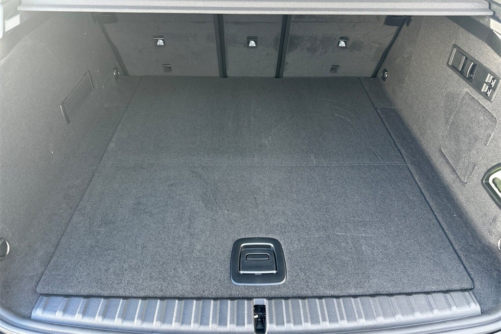 2026 BMW iX xDrive60